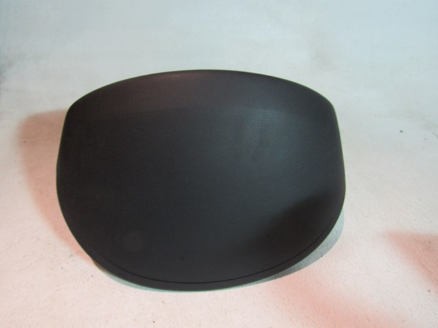 2005 Infiniti G35 Sedan Speedometer & Steering Column Trim Panel