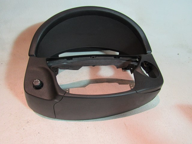 2005 Infiniti G35 Sedan Speedometer & Steering Column Trim Panel