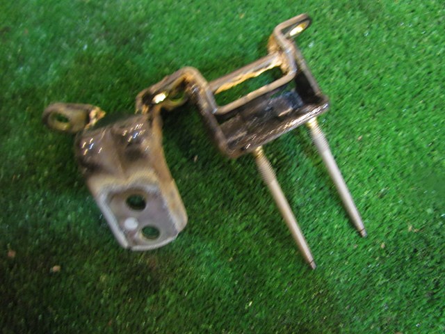 2005 Infiniti G35x Sedan Rear LH Driver Door Hinges