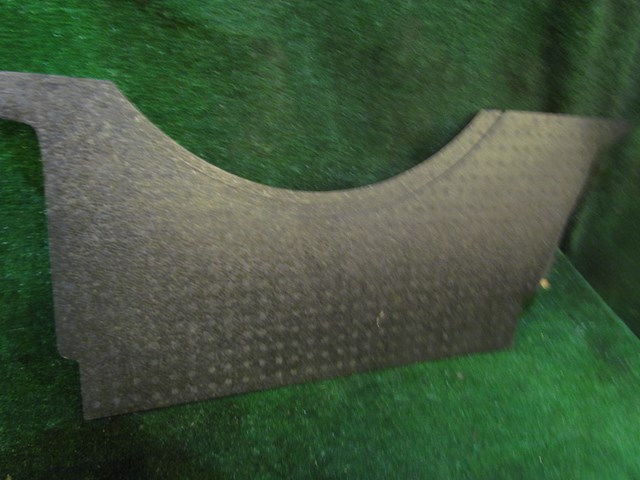 2005 Infiniti G35x Sedan Center Trunk Spacer Foam 84980 AL560
