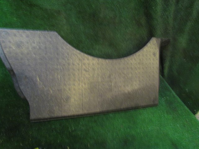 2005 Infiniti G35x Sedan Center Trunk Spacer Foam 84980 AL560