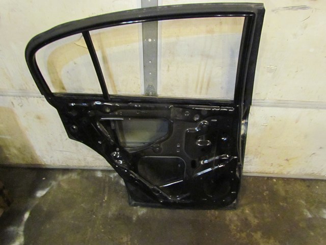 2005 Infiniti G35x Sedan Rear LH Driver Door Shell