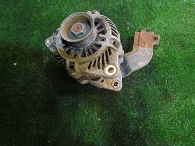 2005 Infiniti G35x Sedan Alternator 23100 CD010