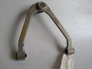 2005 Infiniti G35x Sedan Front LH Driver Upper Control Arm