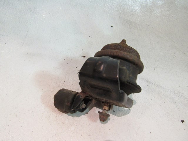 2005 2006 Infiniti G35x Sedan LH Driver Engine Mount
