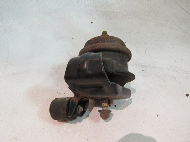 2005 2006 Infiniti G35x Sedan LH Driver Engine Mount