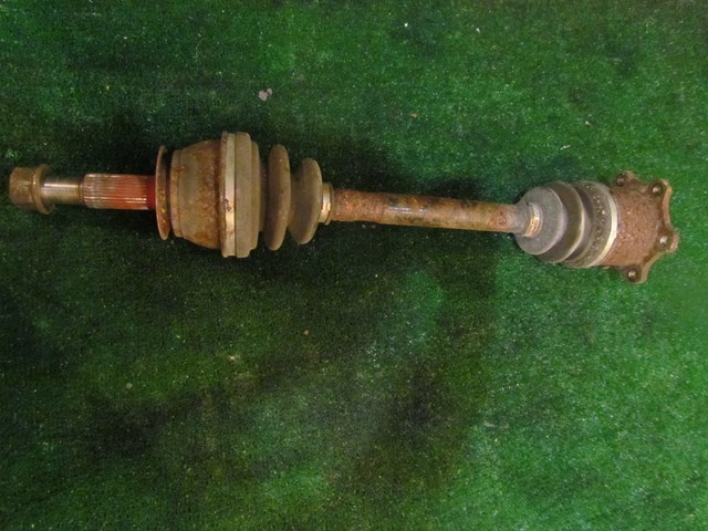 2005 Infiniti G35x Sedan Rear LH Driver Axle