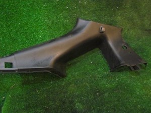 2006 Nissan 350z LH Driver B/C Pillar Trim 76935 CD000