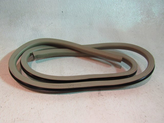 1999 Subaru Forester Front RH Passenger Door Seal