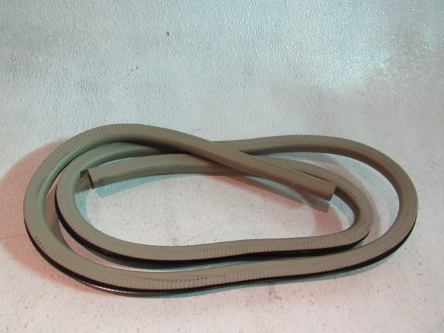 1999 Subaru Forester Front RH Passenger Door Seal