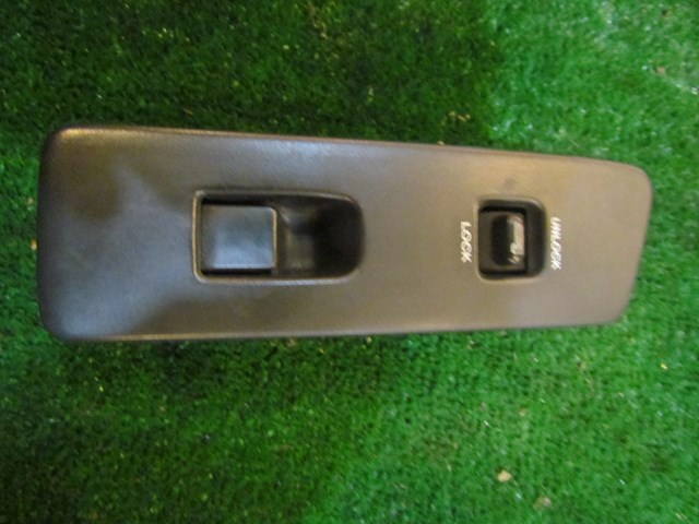 1999 Subaru Forester Front RH Passenger Door Switch 