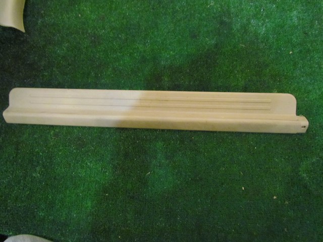 1999 Subaru Forester LH Driver Door Sill Kick Plate
