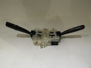 1999 Subaru Forester Column Switches 83111FC040
