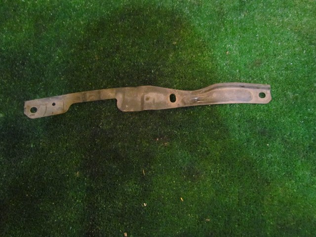 1999 Subaru Forester LH Driver Front Bumper Bracket