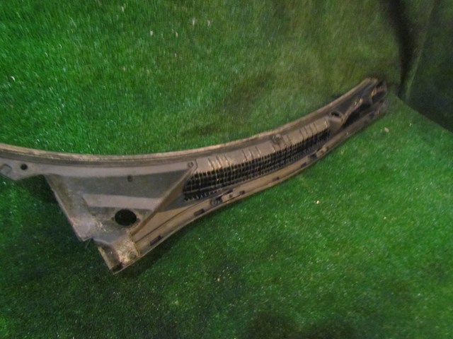 1999 Subaru Forester LH Driver Windshield Wiper Cowl OEM