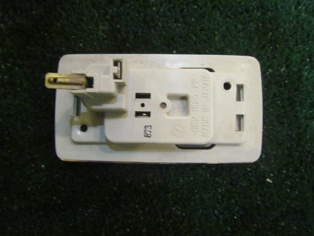 1999 Subaru Forester Rear Dome Light