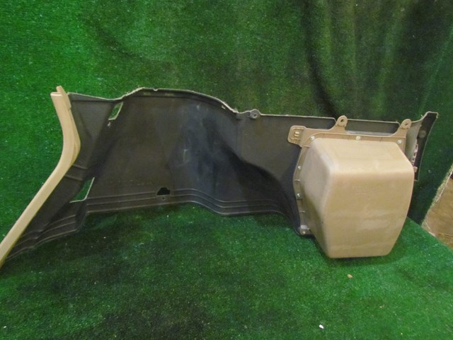 1999 Subaru Forester Rear LH Driver Quarter Hatch Moulding 