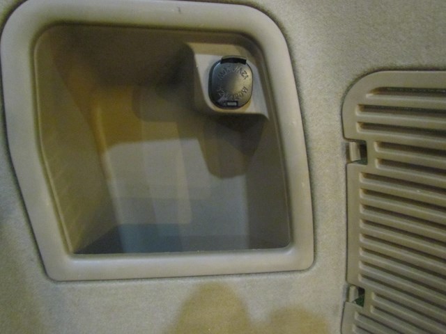 1999 Subaru Forester Rear RH Passenger Quarter Hatch Moulding