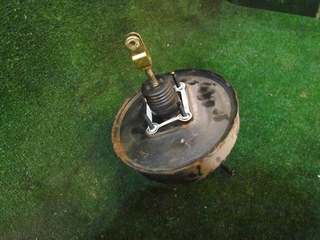 1999 Subaru Forester Power Brake Booster