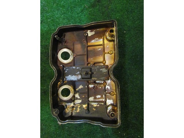 1999 Subaru Forester RH Passenger Valve Cover
