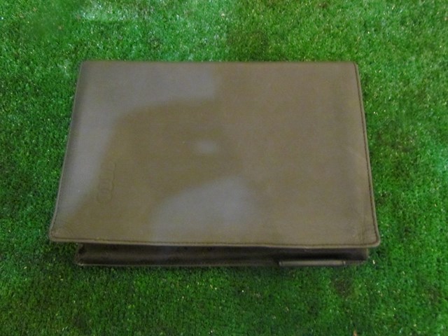 2004 Audi A8L D3 Owner's Manul MINT