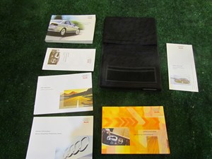 2004 Audi A8L D3 Owner's Manul MINT