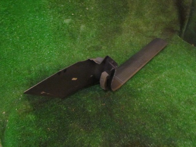 2004 Audi A8L D3 Front LH Driver Door Sill Kick 4E1 864 613E