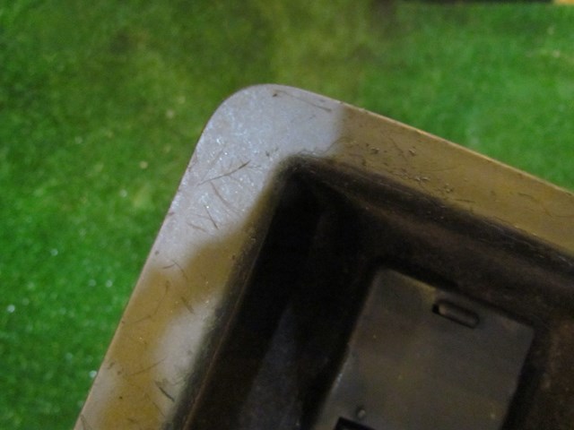 2004 Audi A8L D3 Center Console Phone Connector-Scratches