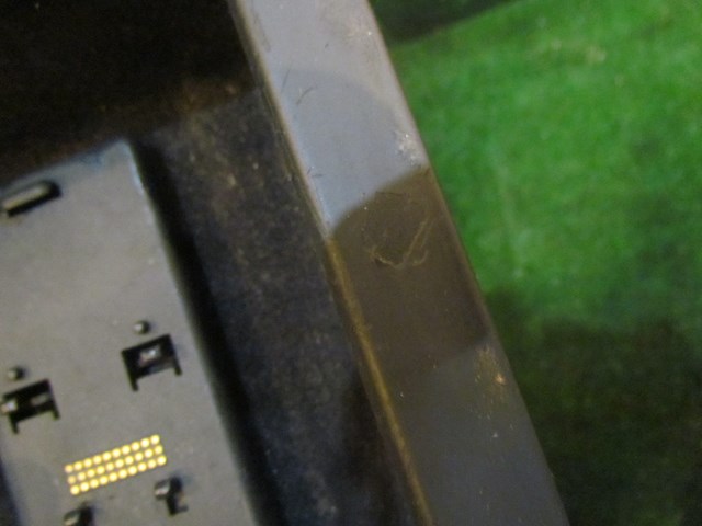 2004 Audi A8L D3 Center Console Phone Connector-Scratches