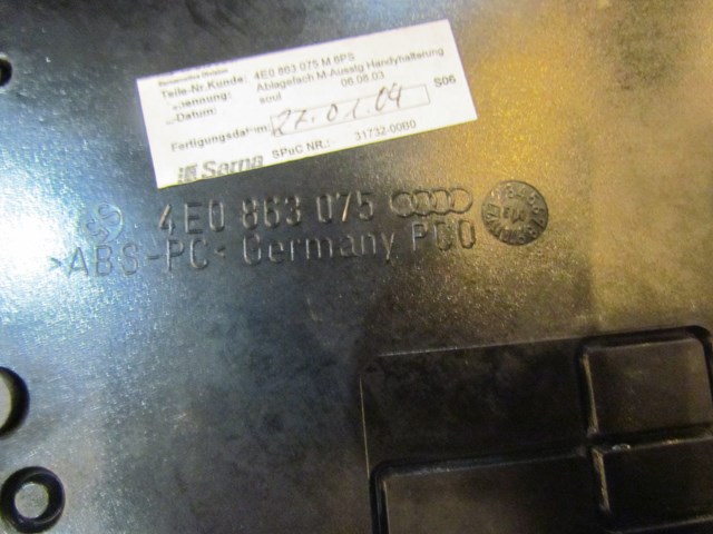 2004 Audi A8L D3 Center Console Phone Connector-Scratches