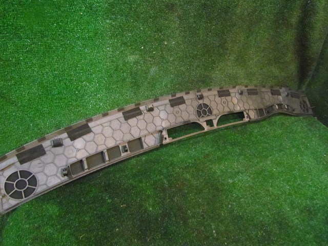 2004 Audi A8L D3 Front Upper Dash Speaker Cover/Grille 