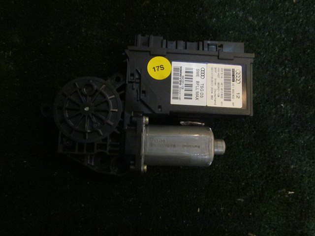 2004 Audi A8L D3 Front RH Power Window Motor 4E1 959 802