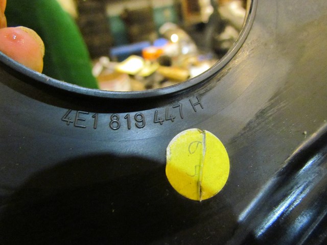 2004 Audi A8L D3 LH Driver Wiper Cowl 4E1 819 447