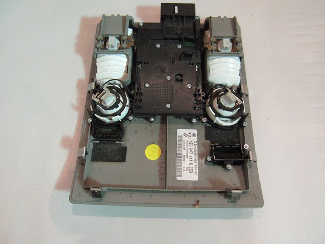 2004 Audi A8L Rear Dome Light 4E0 947 111 K