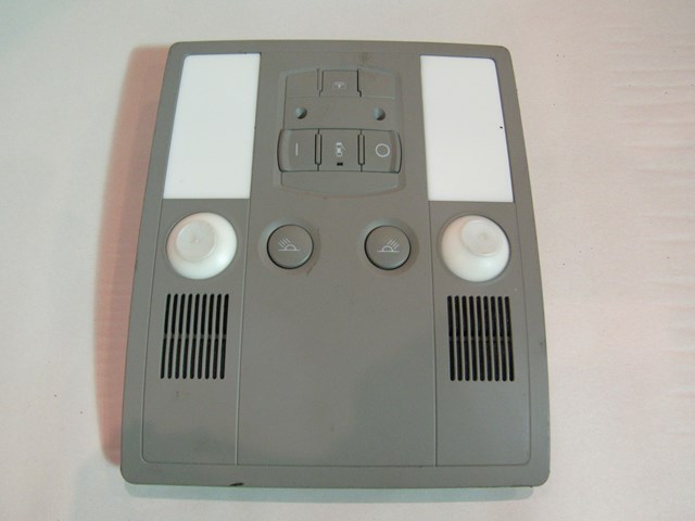 2004 Audi A8L Rear Dome Light 4E0 947 111 K