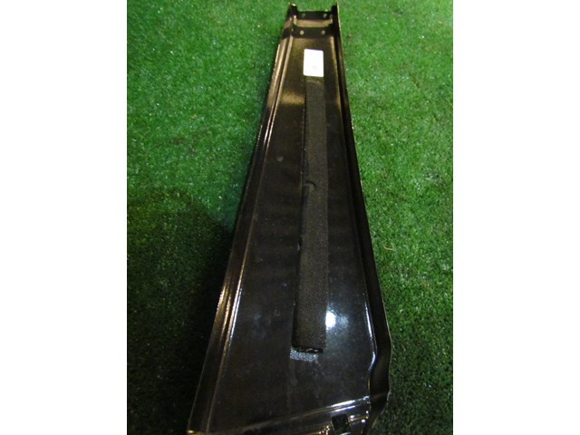 2004 Audi A8L RH Exterior B Pillar See Details 4E0 853 290 