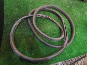 2004 Audi A8L D3 Front LH Driver Door Seal-On Body