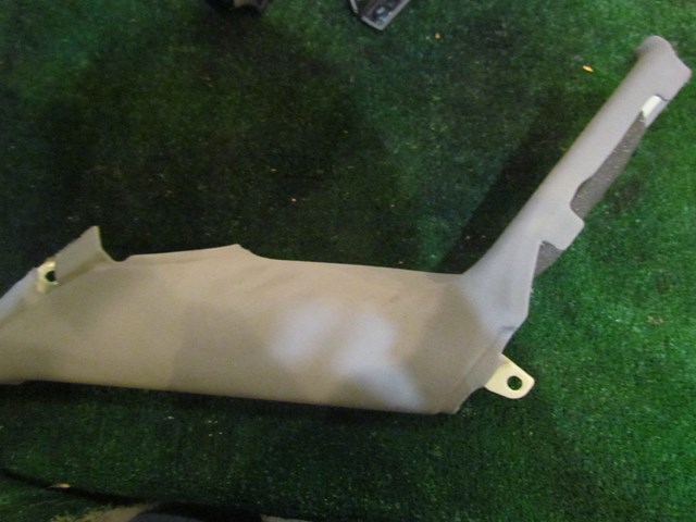 2004 Audi A8L D3 RH Passenger C Pillar Trim Panel 4E0 867 242