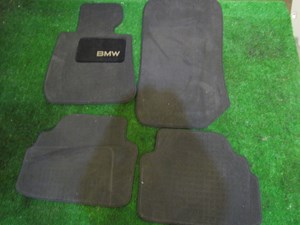2011 BMW X5 Floor Mat Set of 4- NICE