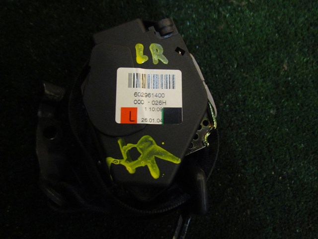 2004 Audi A8L D3 Rear LH Driver Seat Belt