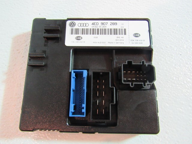 04 05 06 07 08  Audi A8L D3 Multifunction Communication Module 4E0 907 289