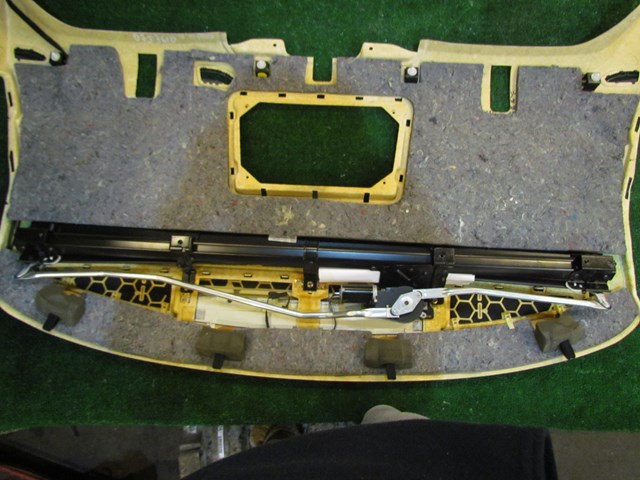 2004 Audi A8L RR Parcel Shelf w/Electric Shade 4E0 861 325