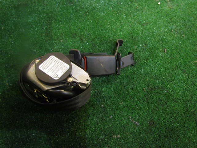 2004 Audi A8L Rear RH Passenger Seat Belt