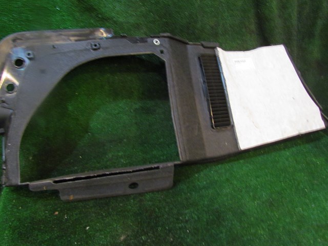2004 Audi A8L D3 RH Passenger Rear Trunk Moulding 4E0 863 880