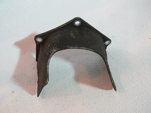 04 05 06 07 08  Audi A8L D2 Front RH Passenger Axle Shield 4E0 407 720