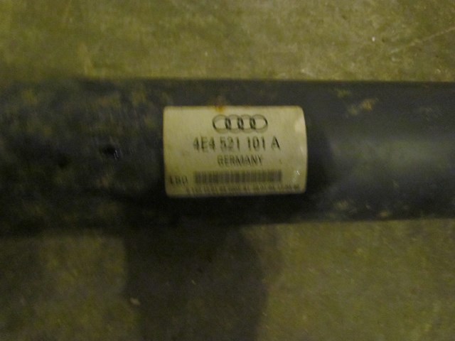 2004 Audi A8L D3 Driveshaft 4E4 521 101 A