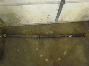 2004 Audi A8L D3 Driveshaft 4E4 521 101 A