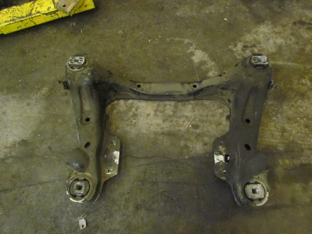 2004 Audi A8L D3 Front Subframe Engine Cradle 