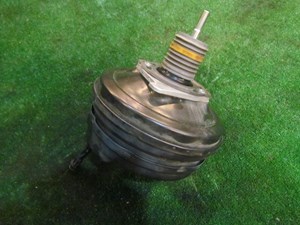 2004 Audi A8L D3 Power Brake Booster 4E1 612 105 E