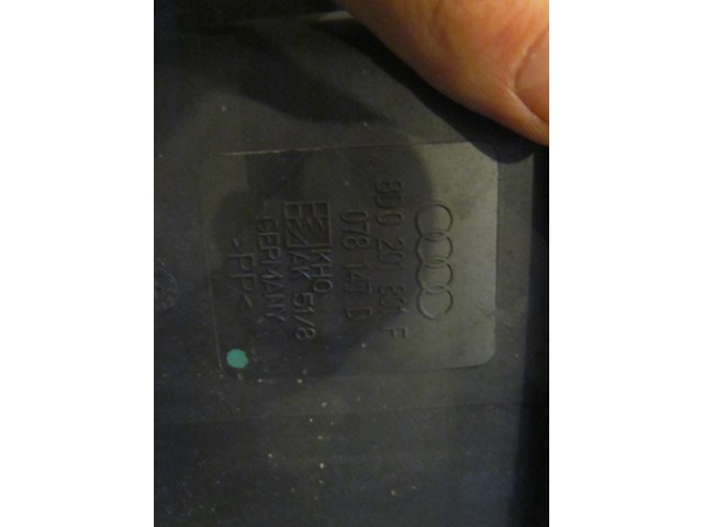 2004 Audi A8L D3 Fuel Vapor Canister 8D0 201 801